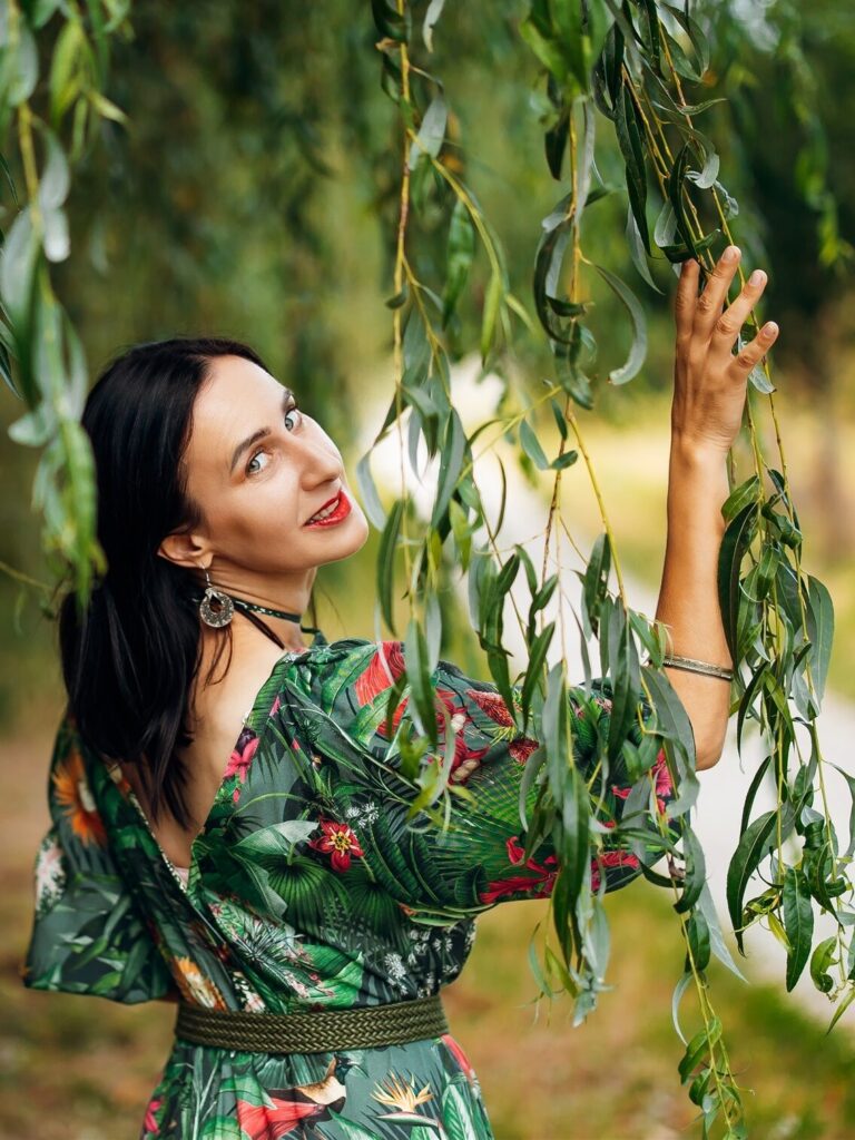 Małgorzata Gosia Drewniak - Trenerka Powrotu do Siebie, specjalistka od Talentów Gallupa i Talentów Ducha, pomaga kobietom poznać swoją mapę talentów i żyć w zgodzie z sobą